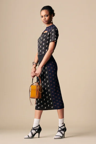 Look 17